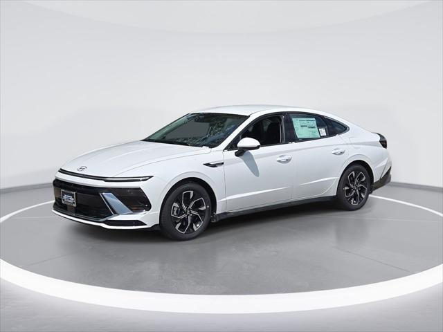 new 2025 Hyundai Sonata car, priced at $29,557