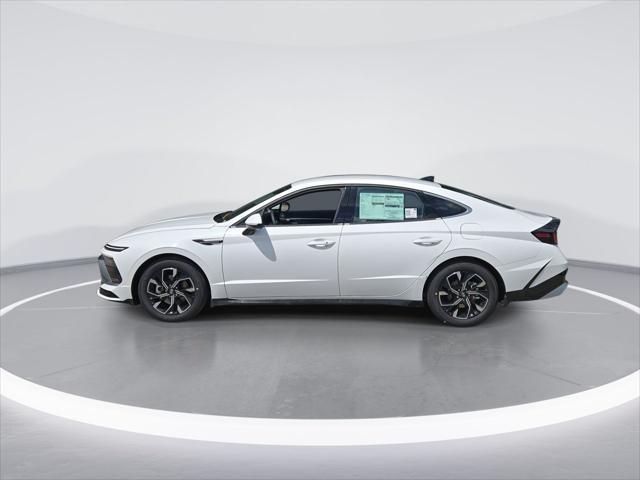 new 2025 Hyundai Sonata car, priced at $29,557
