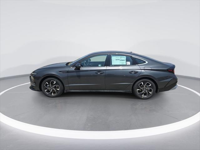 new 2025 Hyundai Sonata car, priced at $27,620