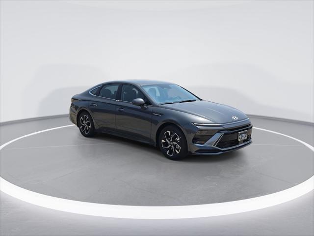 new 2025 Hyundai Sonata car, priced at $27,620