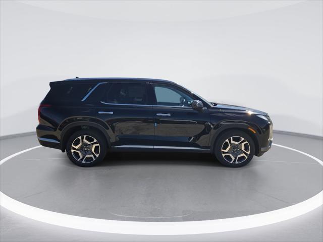 new 2025 Hyundai Palisade car, priced at $46,282