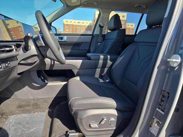 new 2025 Hyundai Santa Fe car, priced at $40,533