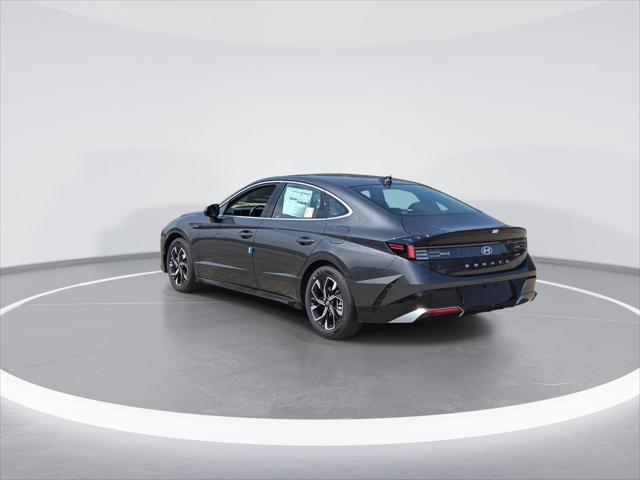 new 2025 Hyundai Sonata car, priced at $27,797