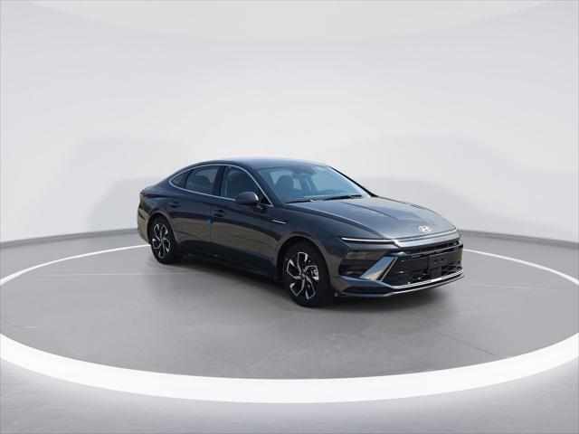 new 2025 Hyundai Sonata car, priced at $27,797