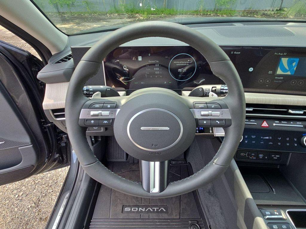 new 2025 Hyundai Sonata Hybrid car, priced at $34,559
