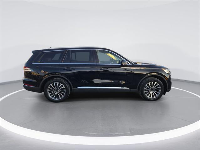 used 2023 Lincoln Aviator car, priced at $43,652