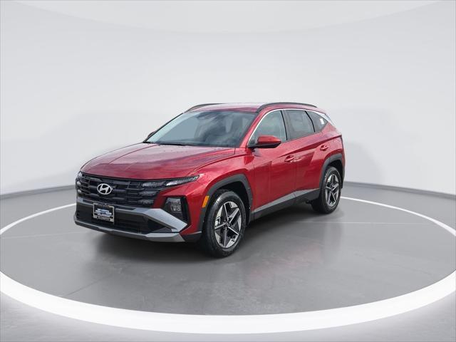 new 2025 Hyundai Tucson car, priced at $32,077