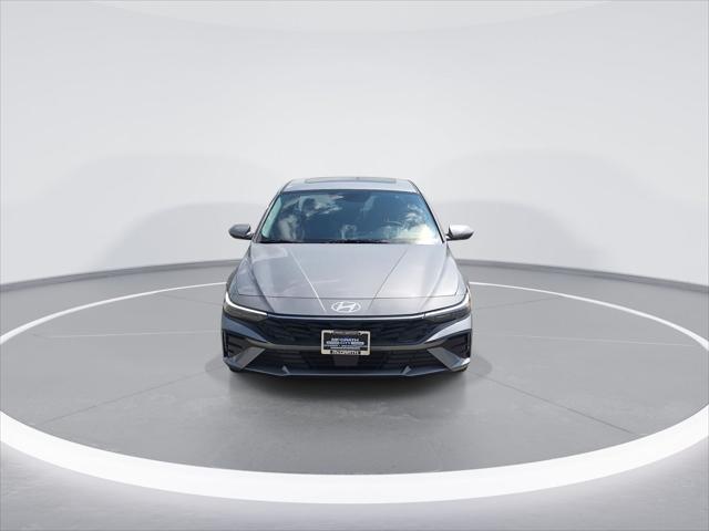 new 2025 Hyundai Elantra car, priced at $29,827