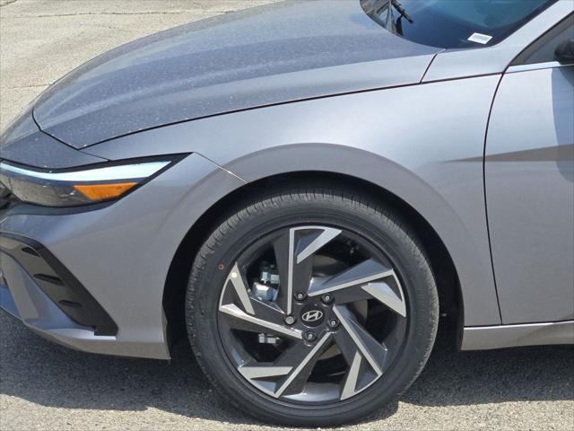 new 2025 Hyundai Elantra car, priced at $29,827