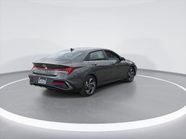 new 2025 Hyundai Elantra car, priced at $29,823