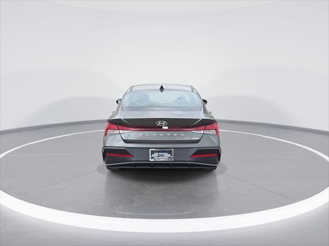 new 2025 Hyundai Elantra car, priced at $29,823