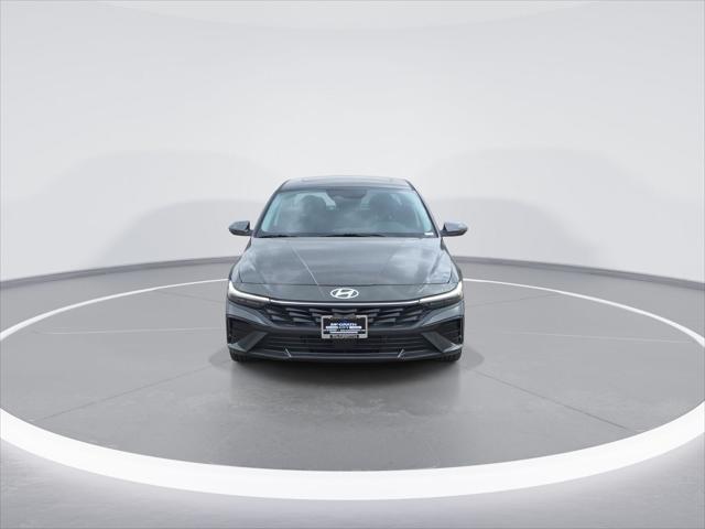 new 2025 Hyundai Elantra car, priced at $29,823