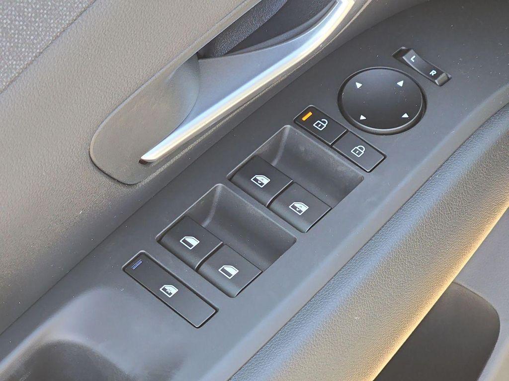 new 2025 Hyundai TUCSON Hybrid car, priced at $32,822