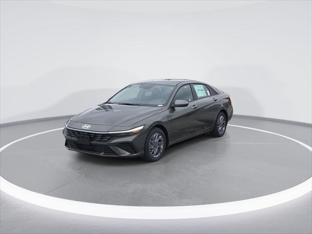 new 2025 Hyundai ELANTRA HEV car, priced at $25,520