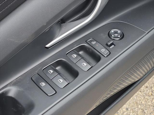 new 2025 Hyundai ELANTRA HEV car, priced at $25,520