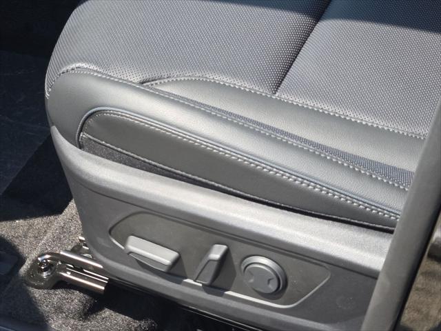new 2025 Hyundai TUCSON Hybrid car, priced at $41,357