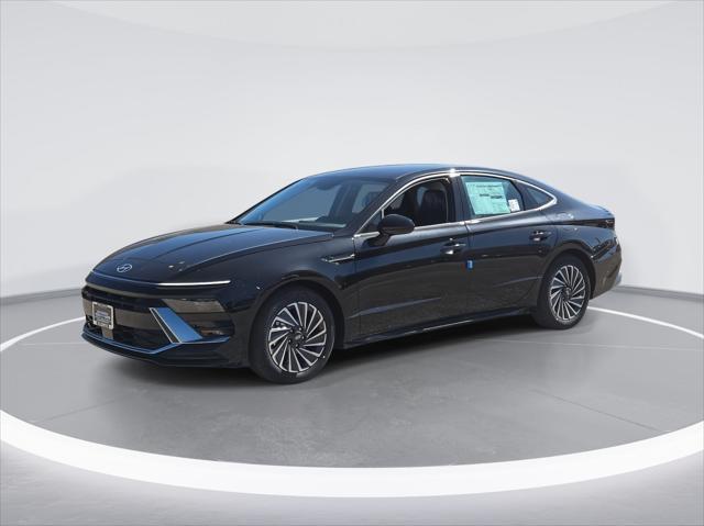 new 2024 Hyundai Sonata Hybrid car, priced at $32,505