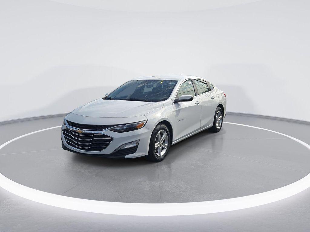 used 2024 Chevrolet Malibu car, priced at $18,229