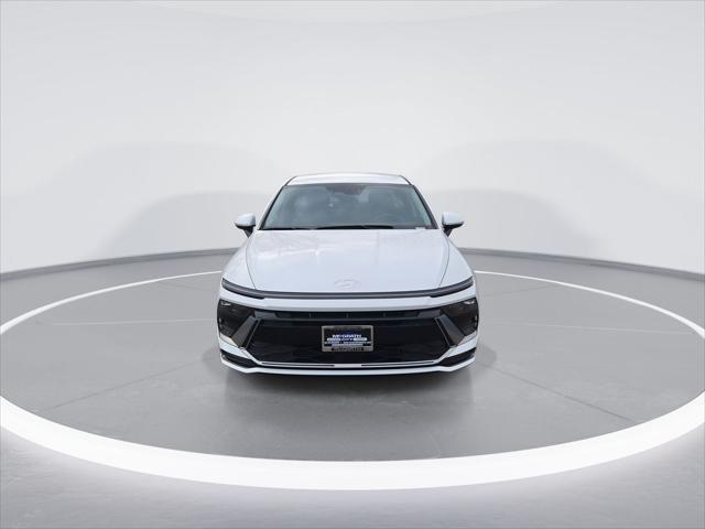new 2025 Hyundai Sonata Hybrid car, priced at $32,124