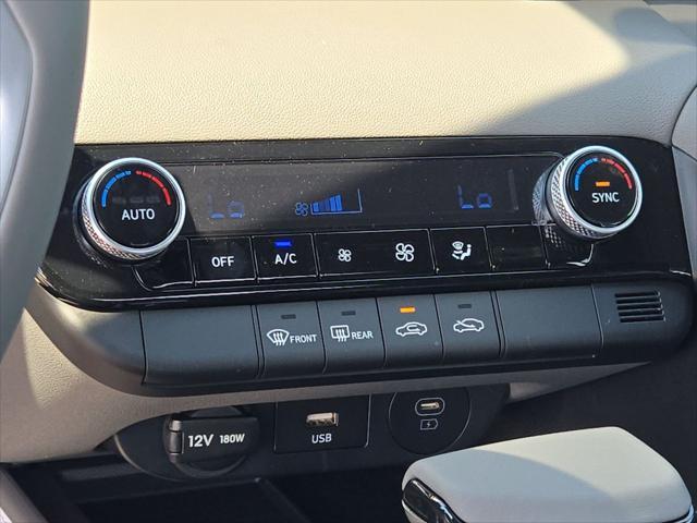 new 2025 Hyundai Elantra car, priced at $23,214