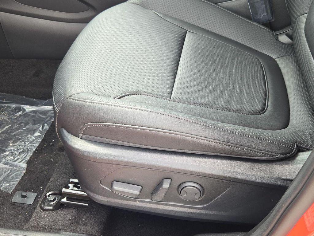 new 2025 Hyundai SANTA CRUZ car, priced at $37,516