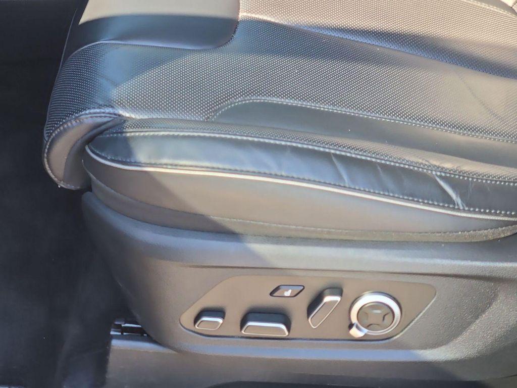 used 2024 Hyundai Palisade car, priced at $41,997