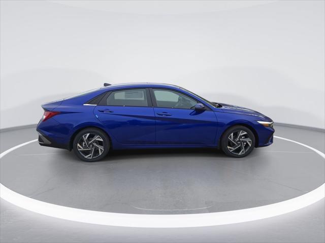 new 2025 Hyundai Elantra car, priced at $29,804
