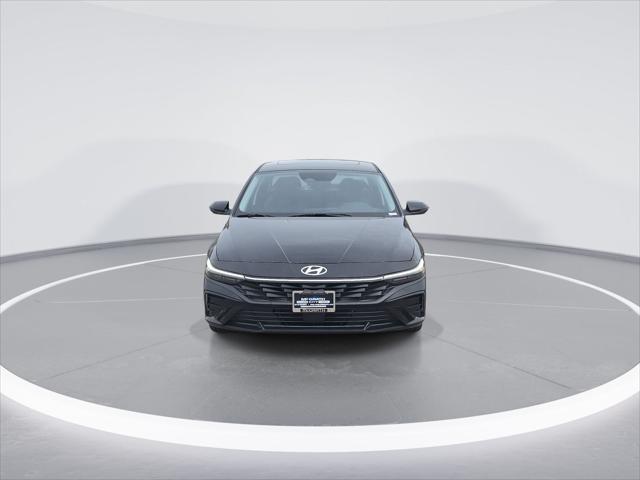 new 2025 Hyundai Elantra car, priced at $29,823