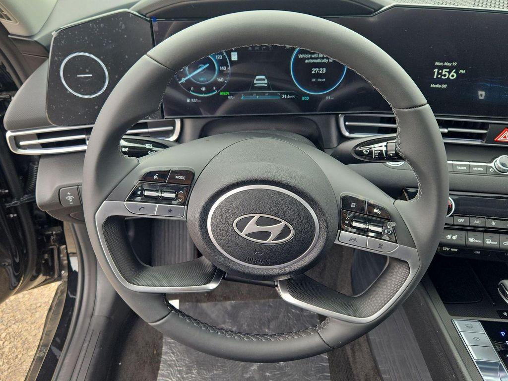 new 2025 Hyundai ELANTRA HEV car, priced at $28,573