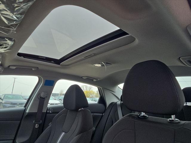 new 2025 Hyundai Elantra car, priced at $25,983