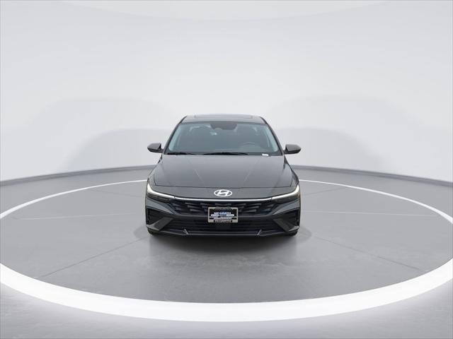 new 2025 Hyundai Elantra car, priced at $25,983