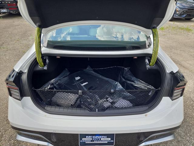 new 2025 Hyundai Sonata Hybrid car, priced at $37,790