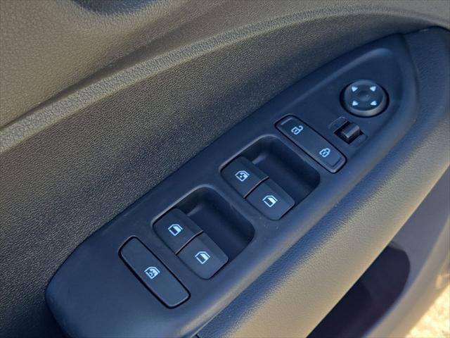 new 2025 Hyundai Venue car, priced at $23,744