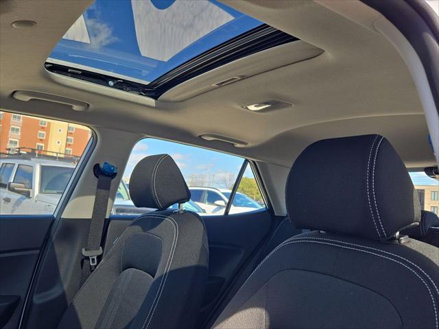 new 2025 Hyundai Venue car, priced at $23,744