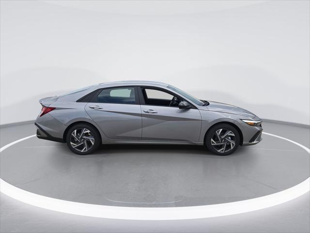 new 2025 Hyundai Elantra car, priced at $22,878
