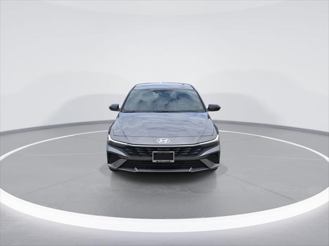 new 2025 Hyundai Elantra car, priced at $22,878