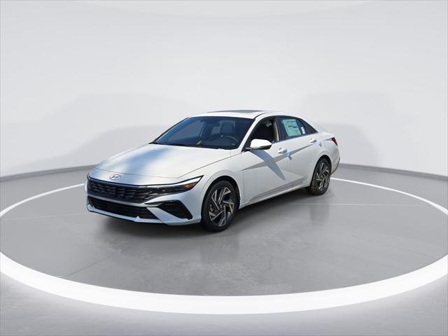 new 2025 Hyundai Elantra car, priced at $29,257