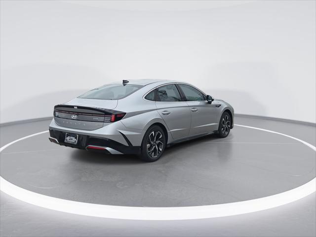 new 2025 Hyundai Sonata car, priced at $28,705