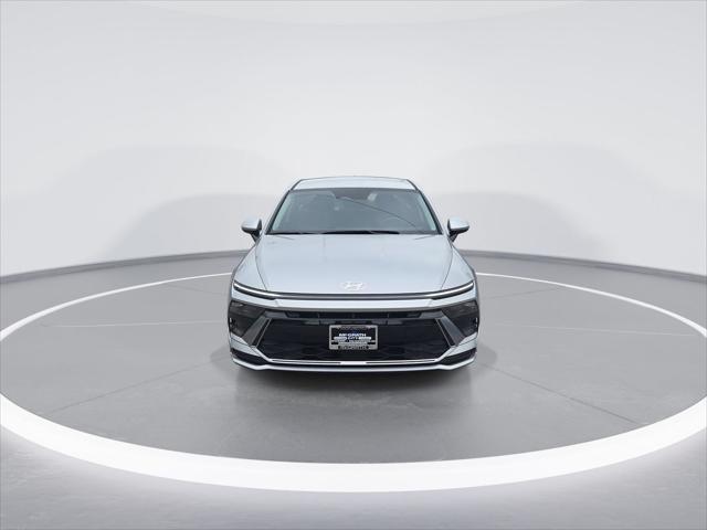 new 2025 Hyundai Sonata car, priced at $28,705
