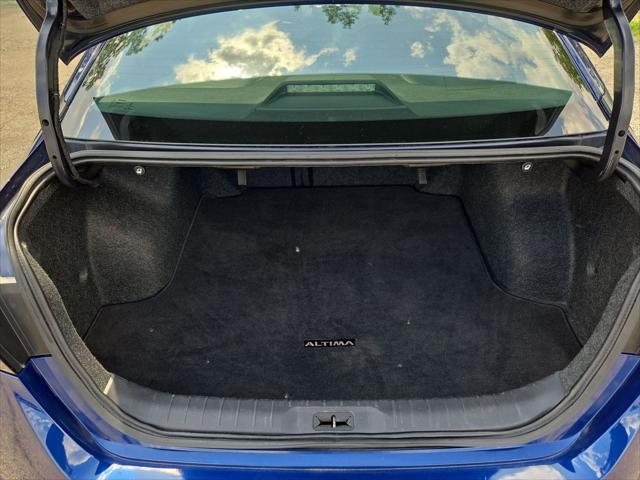 used 2022 Nissan Altima car, priced at $18,647