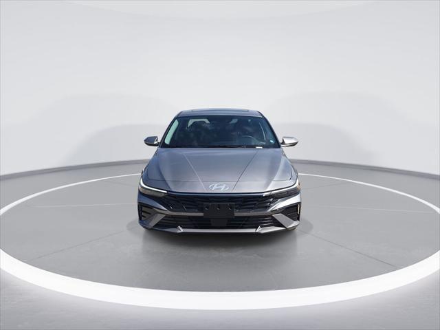 new 2025 Hyundai Elantra car, priced at $25,981