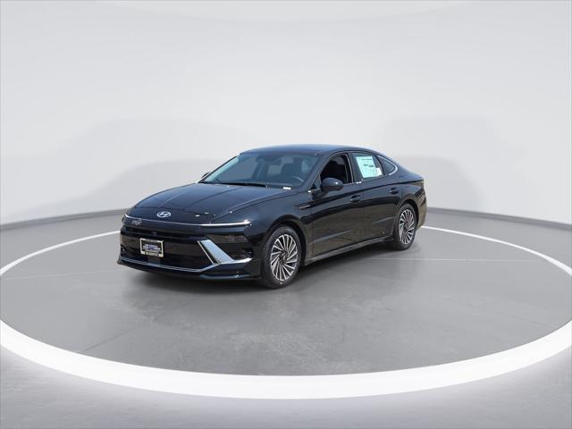 new 2025 Hyundai Sonata Hybrid car, priced at $37,382