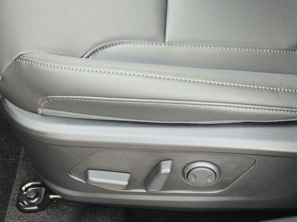 new 2025 Hyundai Tucson car, priced at $31,880
