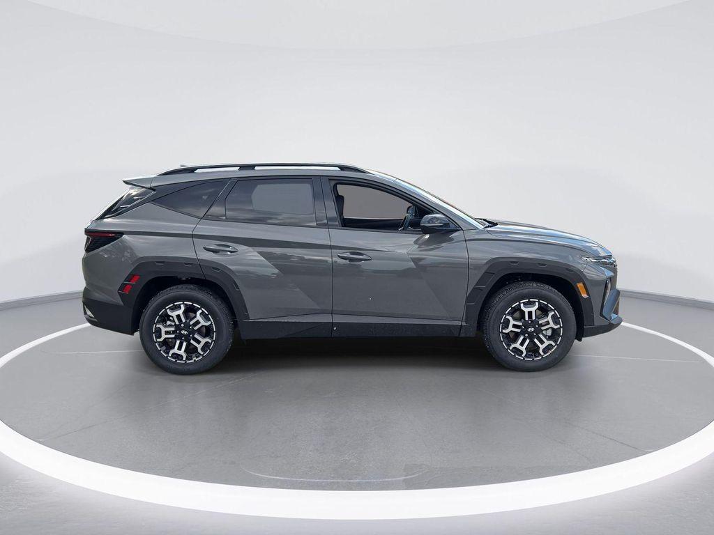 new 2025 Hyundai Tucson car, priced at $31,880