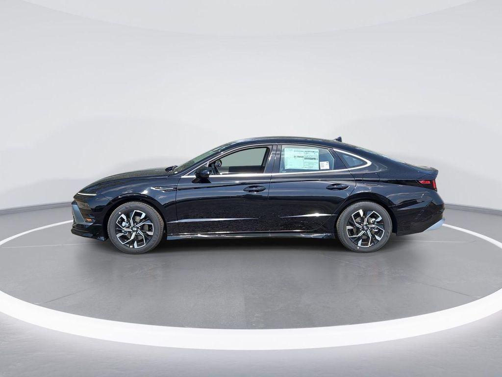 new 2025 Hyundai Sonata car, priced at $27,124