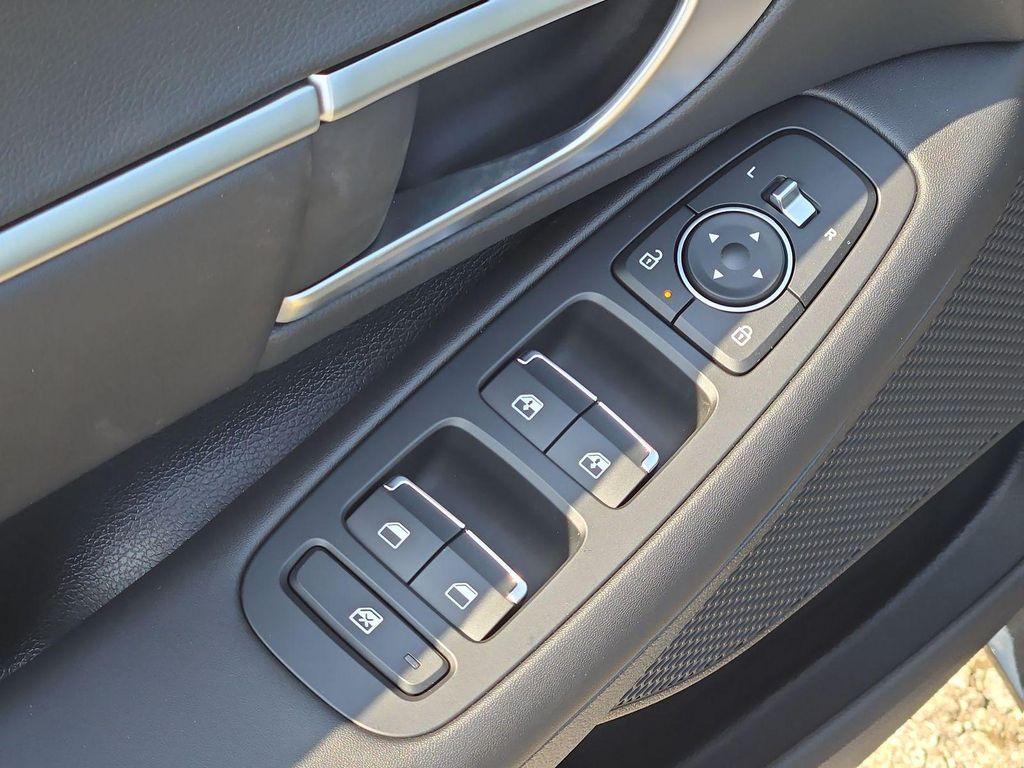 new 2025 Hyundai Sonata car, priced at $27,124