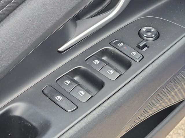 new 2025 Hyundai Elantra car, priced at $25,981