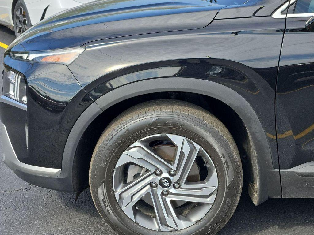 used 2023 Hyundai Santa Fe car, priced at $23,997