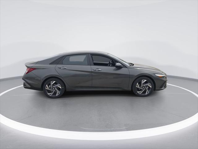 new 2025 Hyundai Elantra car, priced at $23,251