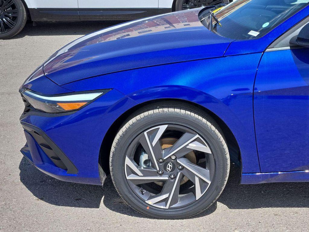 new 2025 Hyundai ELANTRA HEV car, priced at $26,199